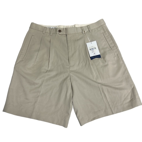 Cutter &‎ Buck Khaki Shorts NWT  Sz 36 Inseam 9 - Picture 1 of 4